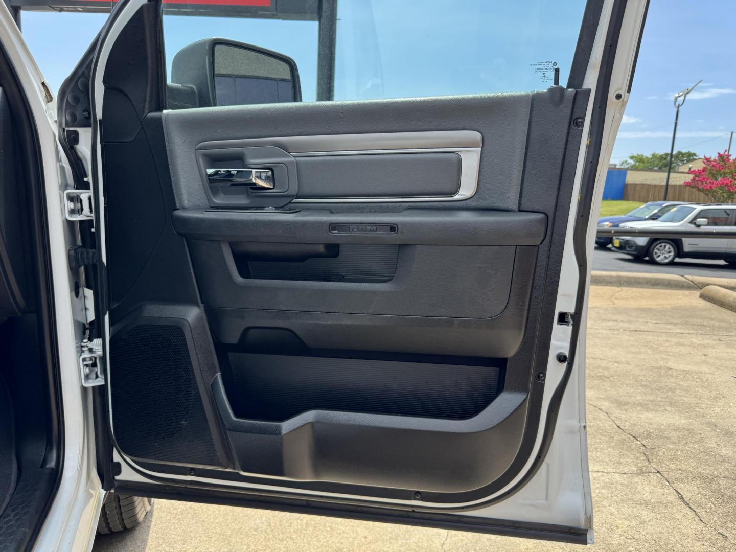 2021 WHITE RAM 1500 CLASSIC SLT; WA (1C6RR6LG4MS) , located at 5900 E. Lancaster Ave., Fort Worth, TX, 76112, (817) 457-5456, 0.000000, 0.000000 - Photo#17