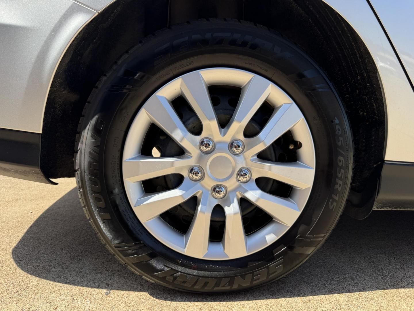 2018 SILVER FORD FOCUS S (1FADP3E20JL) , located at 5900 E. Lancaster Ave., Fort Worth, TX, 76112, (817) 457-5456, 0.000000, 0.000000 - Photo#23