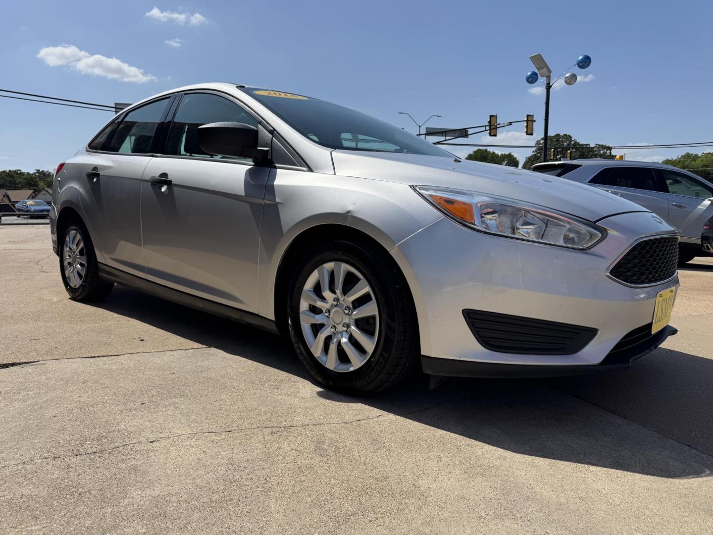 2018 SILVER FORD FOCUS S (1FADP3E20JL) , located at 5900 E. Lancaster Ave., Fort Worth, TX, 76112, (817) 457-5456, 0.000000, 0.000000 - Photo#2
