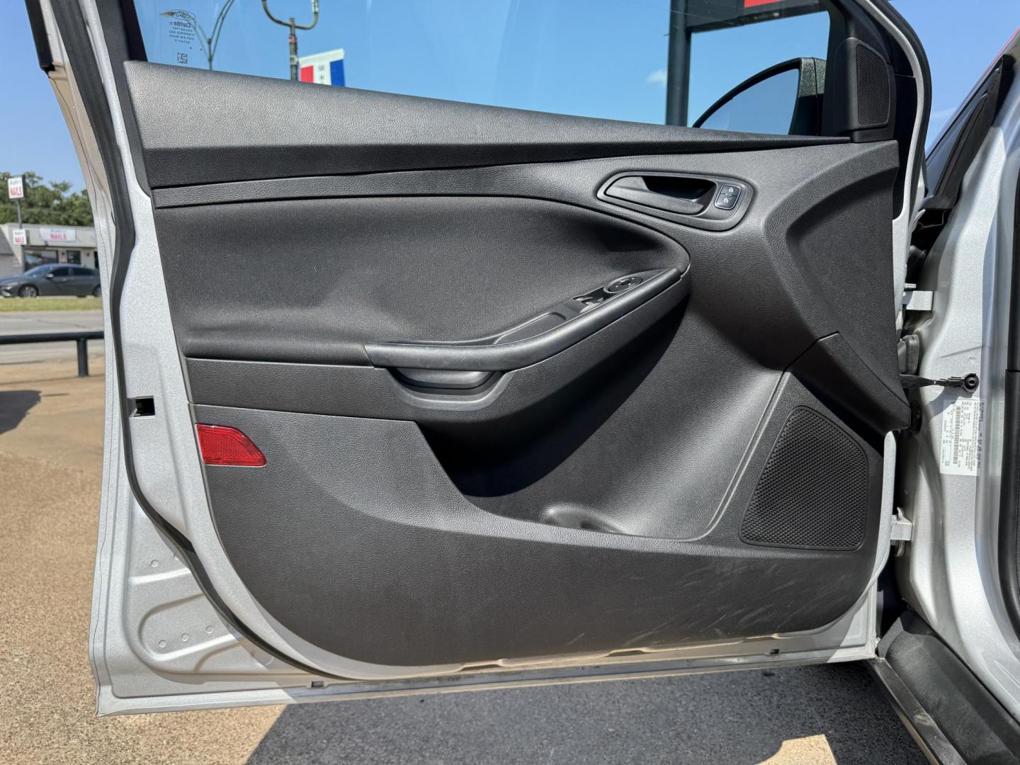 2018 SILVER FORD FOCUS S (1FADP3E20JL) , located at 5900 E. Lancaster Ave., Fort Worth, TX, 76112, (817) 457-5456, 0.000000, 0.000000 - Photo#7