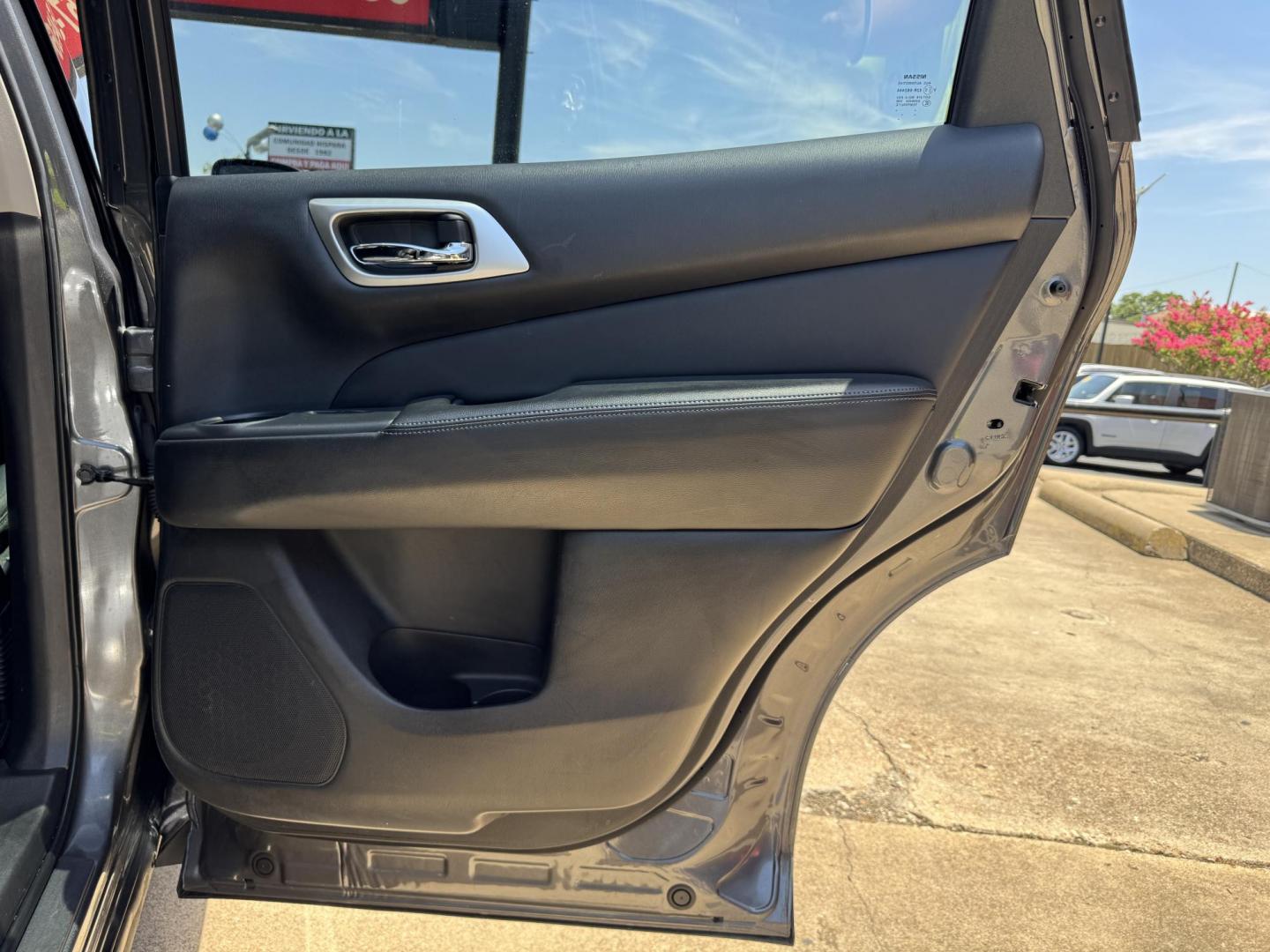 2019 GRAY NISSAN PATHFINDER S; SL; PL (5N1DR2MN9KC) , located at 5900 E. Lancaster Ave., Fort Worth, TX, 76112, (817) 457-5456, 0.000000, 0.000000- Photo#14