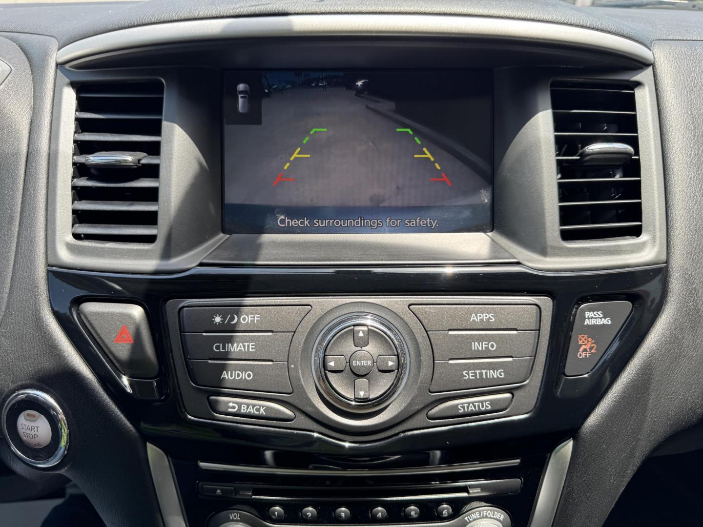 2019 GRAY NISSAN PATHFINDER S; SL; PL (5N1DR2MN9KC) , located at 5900 E. Lancaster Ave., Fort Worth, TX, 76112, (817) 457-5456, 0.000000, 0.000000- Photo#23