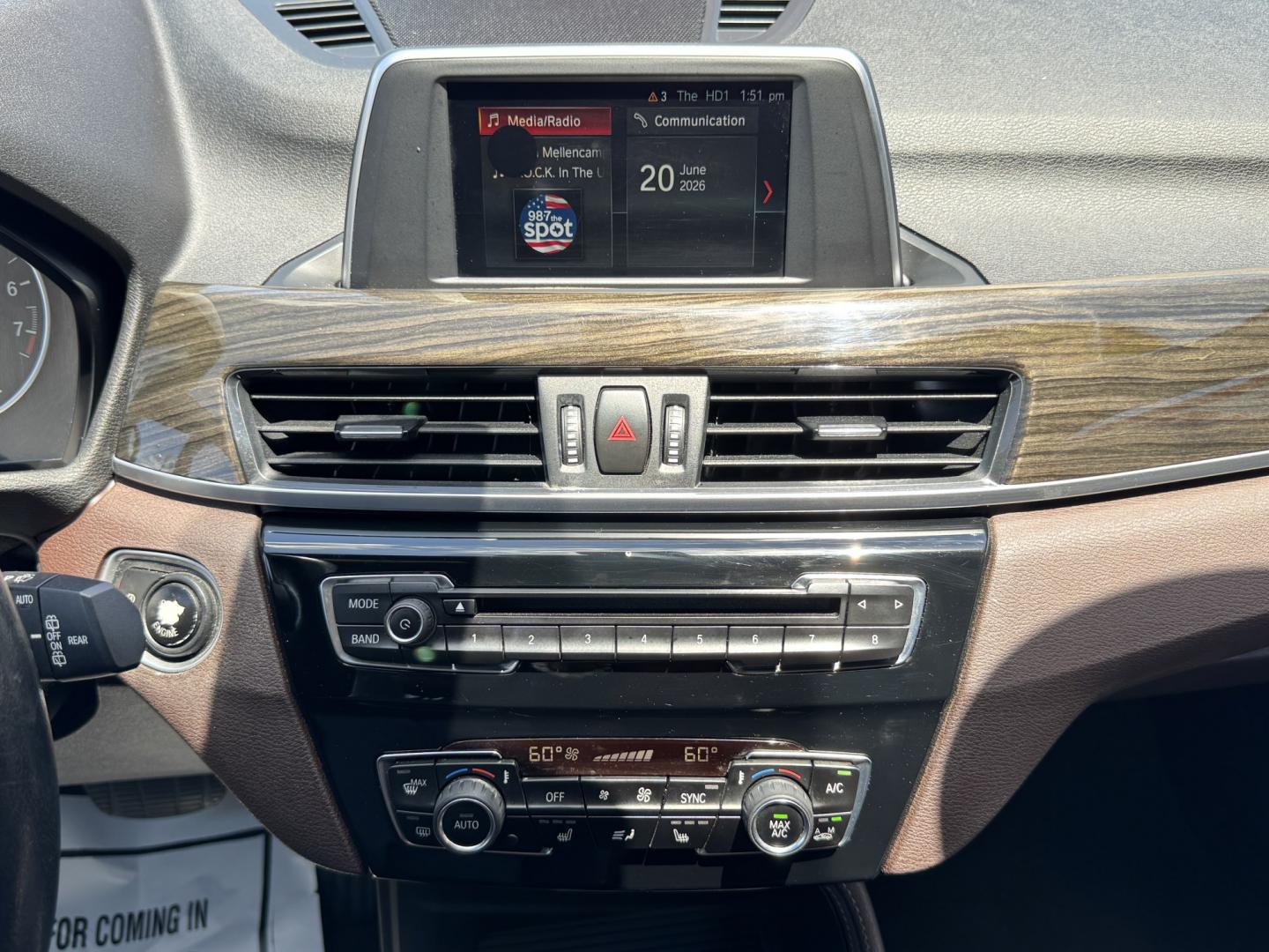2018 WHITE BMW X1 SDRIVE28I (WBXHU7C31J5) , located at 5900 E. Lancaster Ave., Fort Worth, TX, 76112, (817) 457-5456, 0.000000, 0.000000- Photo#21