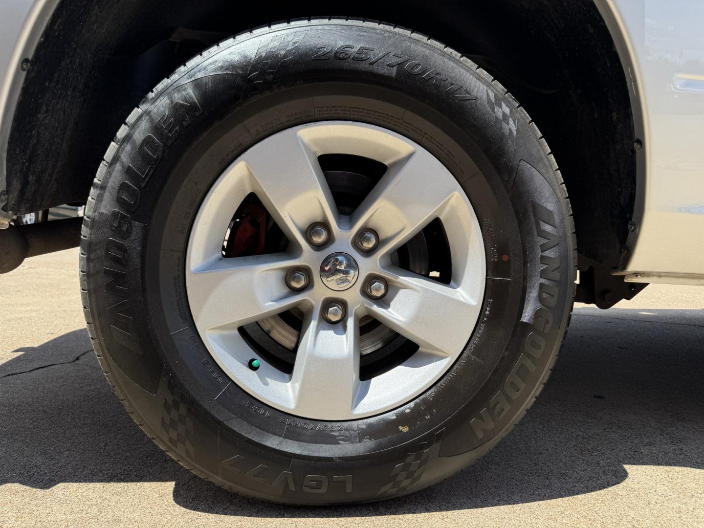 2016 SILVER RAM 1500 EXPRESS; TRADES (1C6RR6FG4GS) , located at 5900 E. Lancaster Ave., Fort Worth, TX, 76112, (817) 457-5456, 0.000000, 0.000000- Photo#23