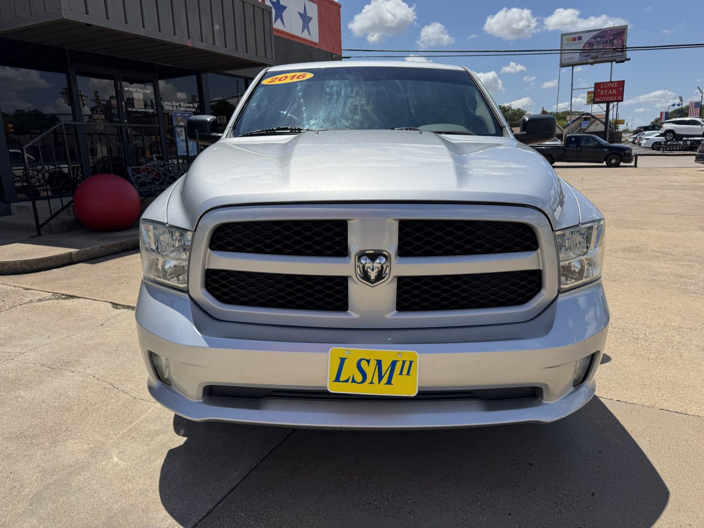 2016 SILVER RAM 1500 EXPRESS; TRADES (1C6RR6FG4GS) , located at 5900 E. Lancaster Ave., Fort Worth, TX, 76112, (817) 457-5456, 0.000000, 0.000000- Photo#1