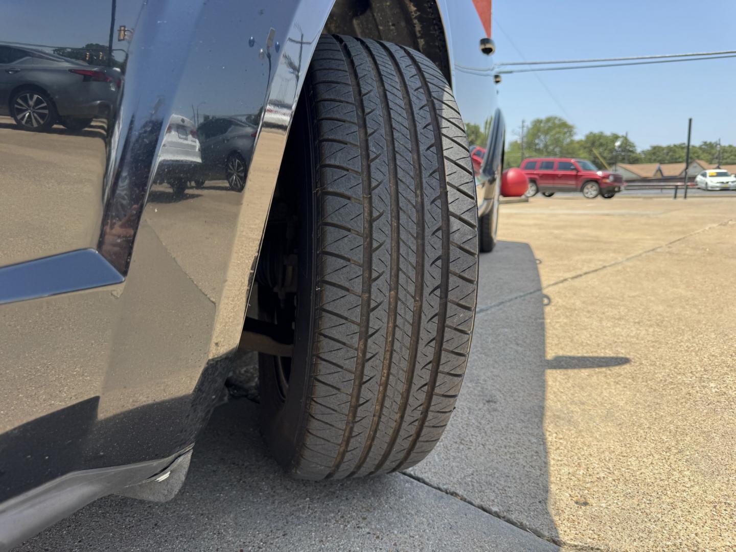 2020 BLACK DODGE JOURNEY SE (3C4PDCAB1LT) , located at 5900 E. Lancaster Ave., Fort Worth, TX, 76112, (817) 457-5456, 0.000000, 0.000000- Photo#23