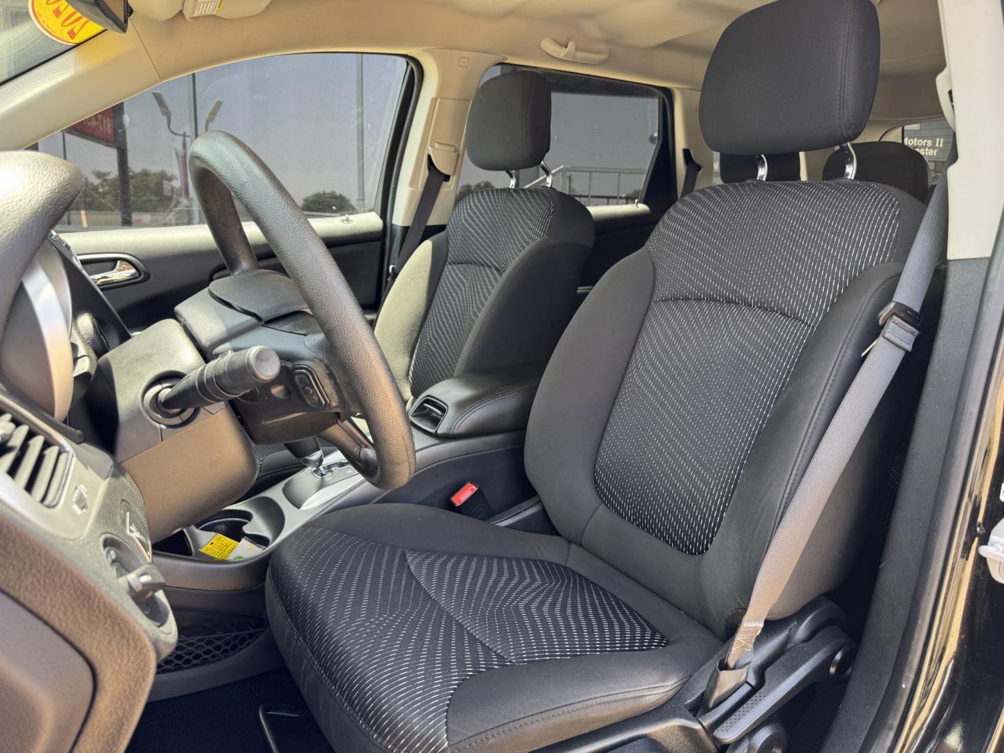 2020 BLACK DODGE JOURNEY SE (3C4PDCAB1LT) , located at 5900 E. Lancaster Ave., Fort Worth, TX, 76112, (817) 457-5456, 0.000000, 0.000000- Photo#11
